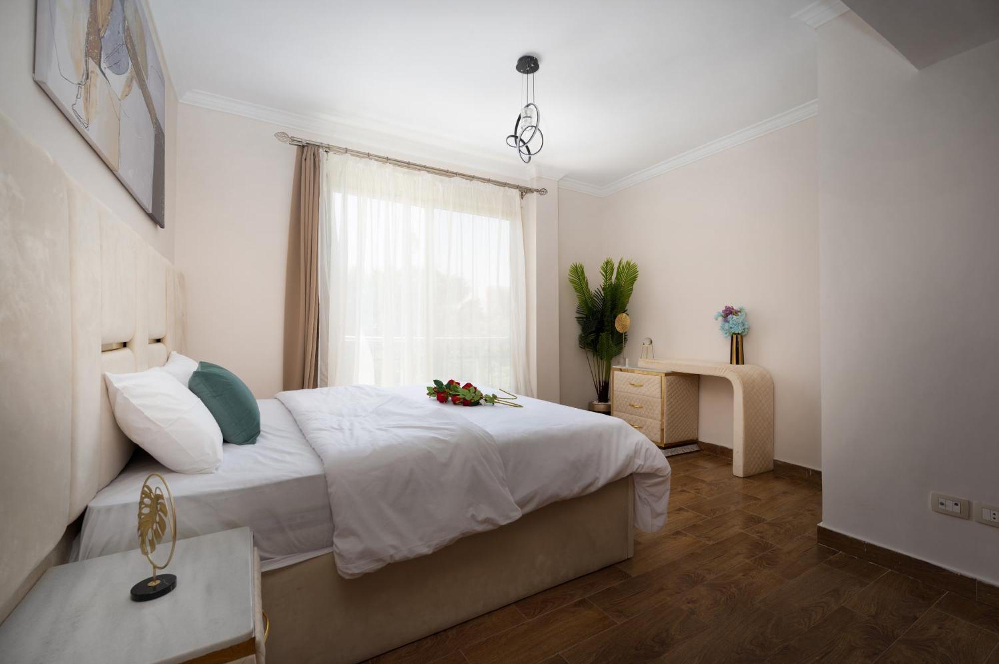Villa Zyra Luxury With Pool And Jacuzzi In New Cairo