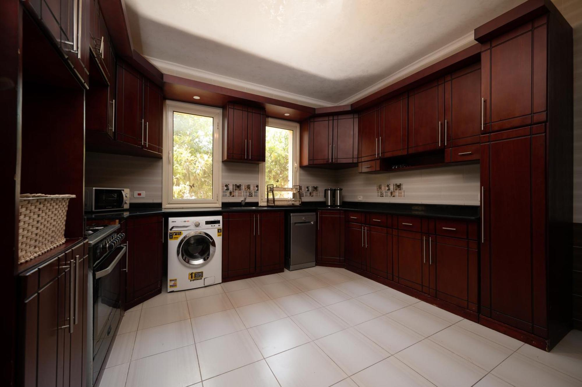 Zyra Luxury With Pool And Jacuzzi In New * Cairo